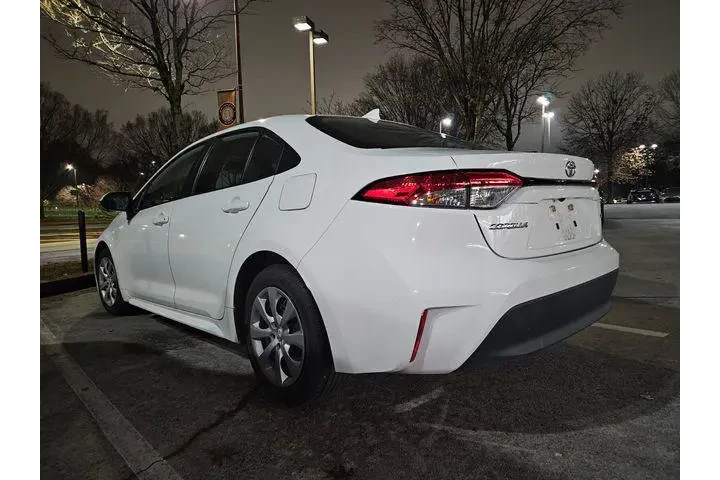 $18991 : Toyota Corolla 2024 LE 4dr S image 8