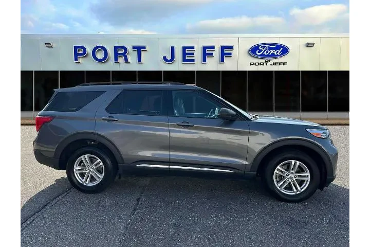 $24990 : Ford Explorer 2022 AWD XLT 4 image 4