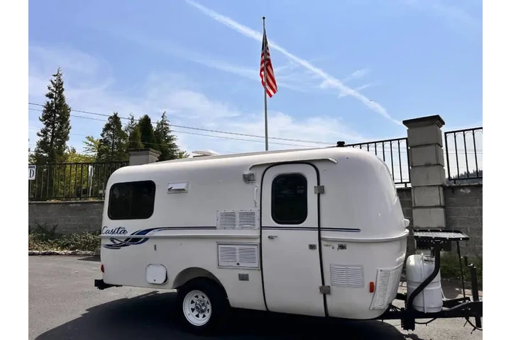 $16900 : 2008 Casita Travel Trailer image 4