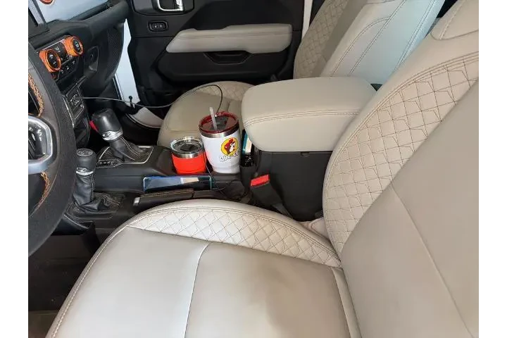 $33100 : Jeep Gladiator 2023 4x4 Over image 10