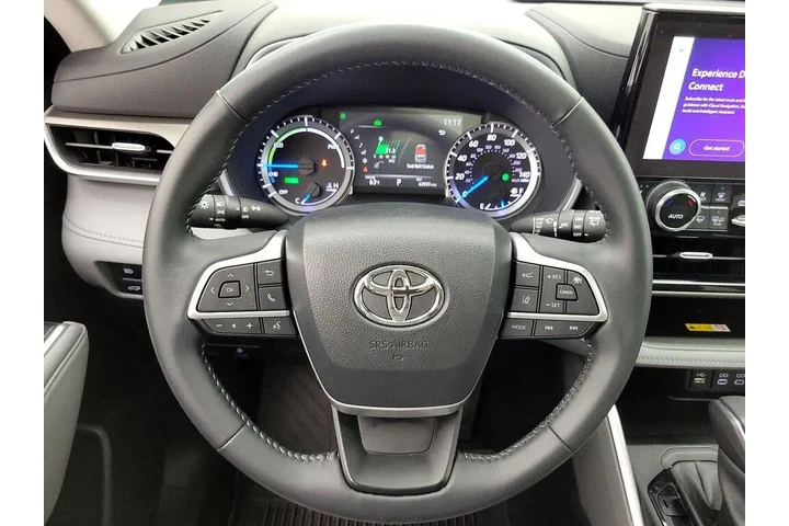 $38998 : Toyota Highlander Hybrid 202 image 10