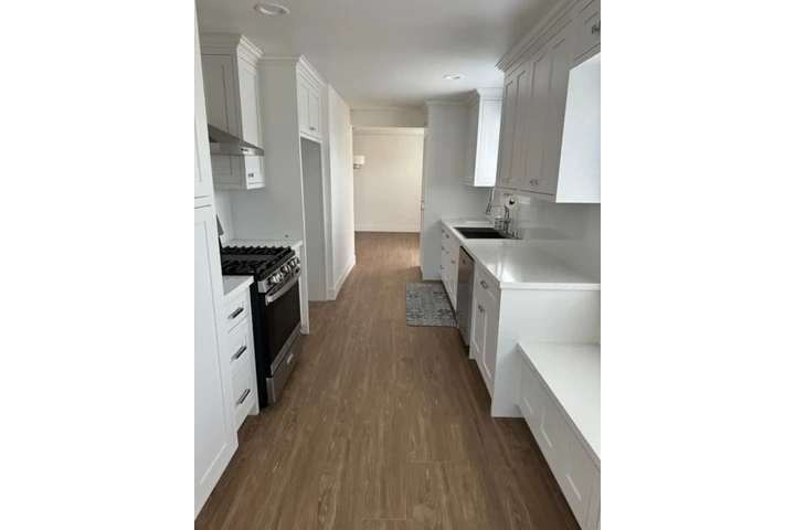$2450 : Renting Now image 3