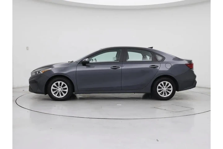$16998 : Kia Forte 2023 LX 4dr Sedan image 3
