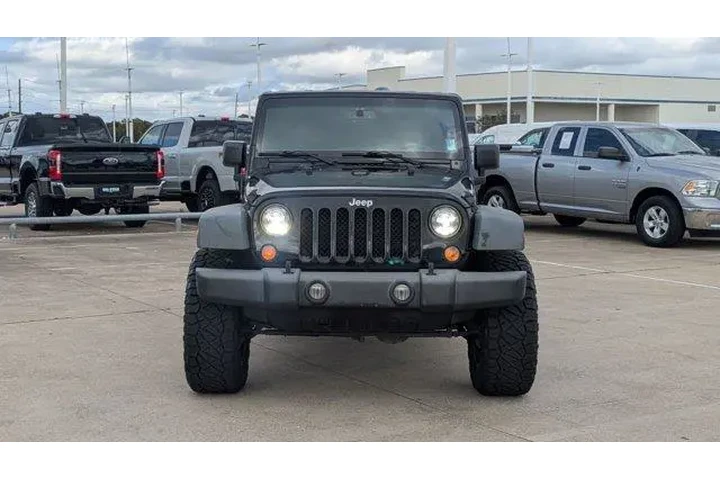 $20495 : Jeep Wrangler JK Unlimited 2 image 8