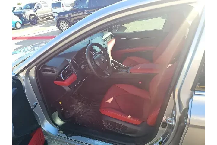 $33637 : Toyota Camry Hybrid 2024 XSE image 5