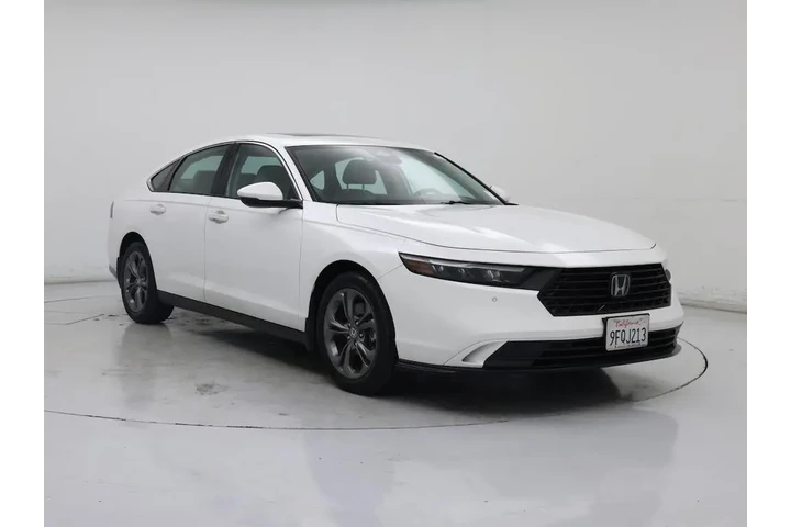 $27998 : Honda Accord Hybrid 2023 EX- image 1