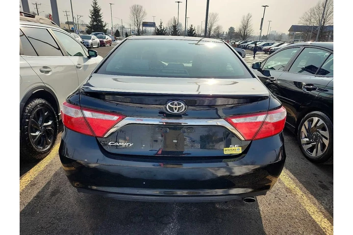 $16299 : Toyota Camry 2017 SE 4dr Sed image 5