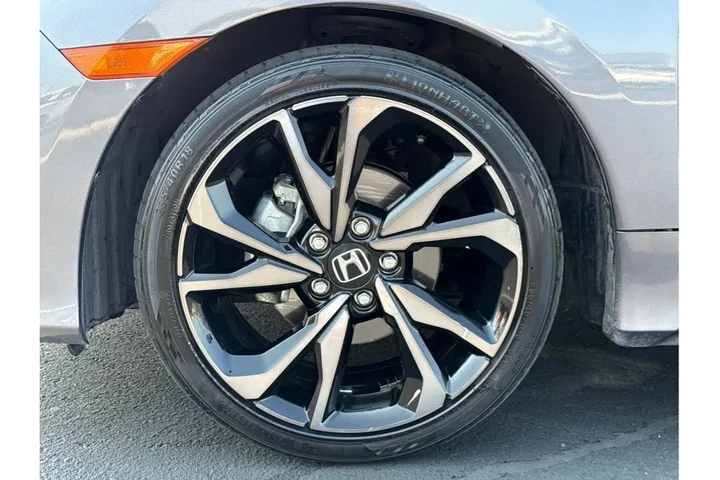2021 Honda Civic Sport Sedan image 5