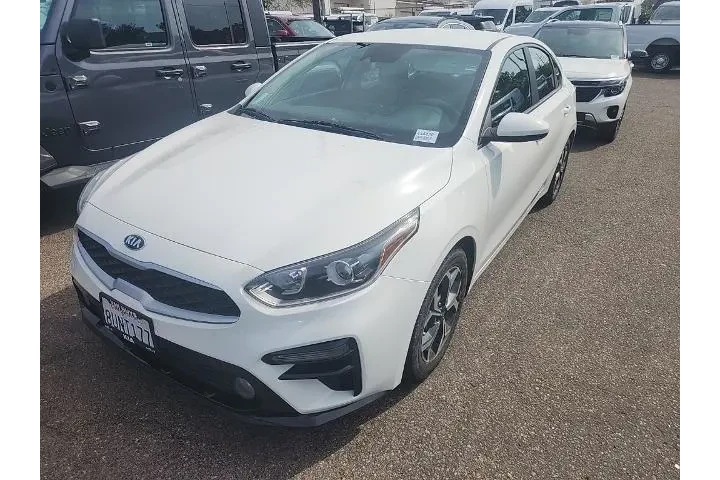 $15991 : Kia Forte 2021 FE 4dr Sedan image 3