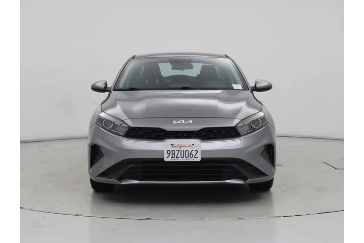 $14998 : Kia Forte 2022 LXS 4dr Sedan image 5
