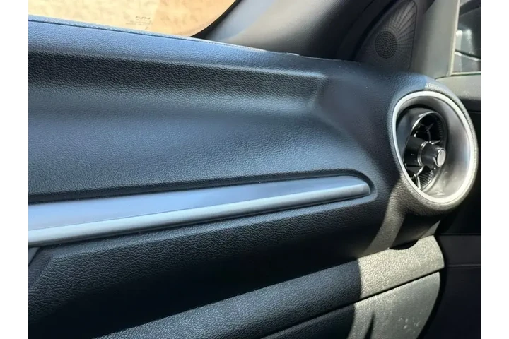 $19289 : Kia Forte 2023 GT-Line 4dr S image 10