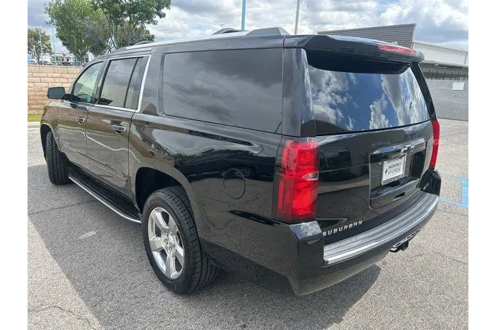 $25995 : Chevrolet Suburban 2017 4x2 image 3