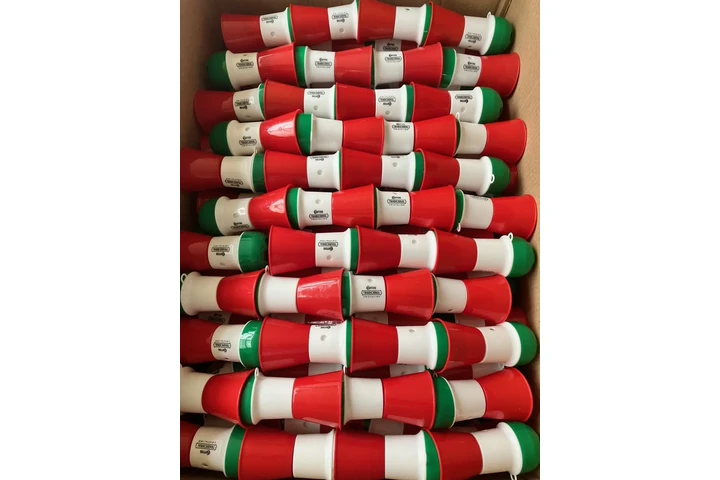 $1 : VUVUZELAS Y TROMPETAS CON LOGO image 10