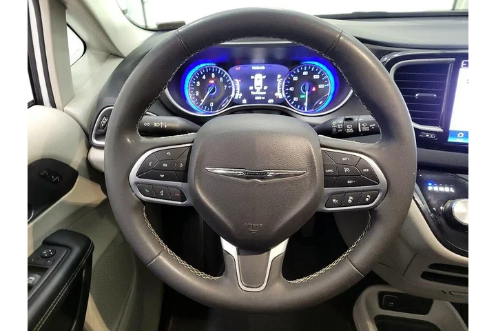 $23998 : Chrysler Pacifica 2023 Touri image 10