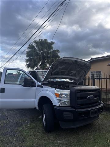 $18000 : Pickup ford F250XL image 10