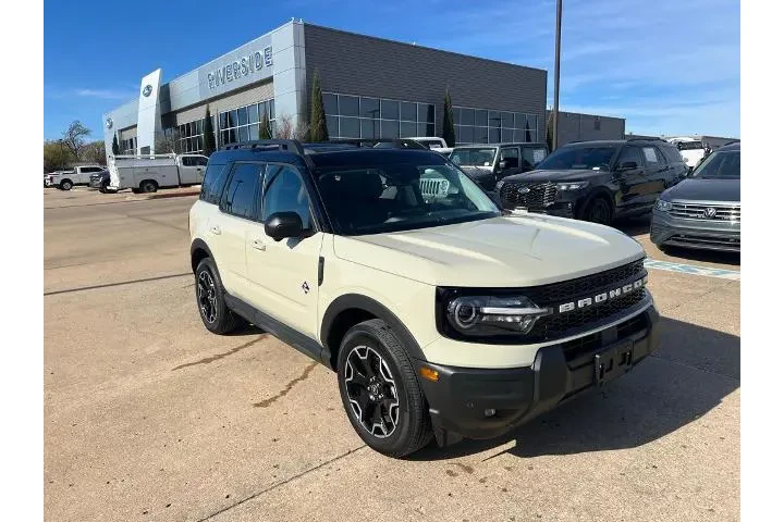$30470 : Ford Bronco Sport 2025 AWD O image 1