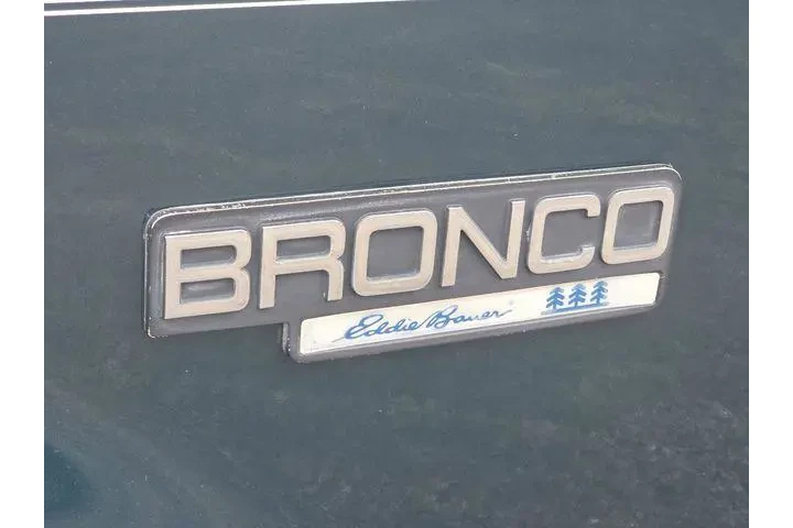 $36996 : Ford Bronco 1992 2dr XLT 4WD image 3