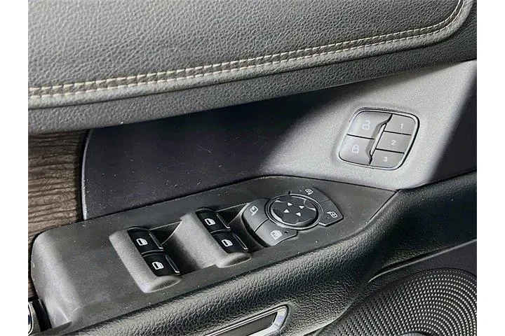 $38975 : Ford Expedition MAX 2021 4x4 image 9