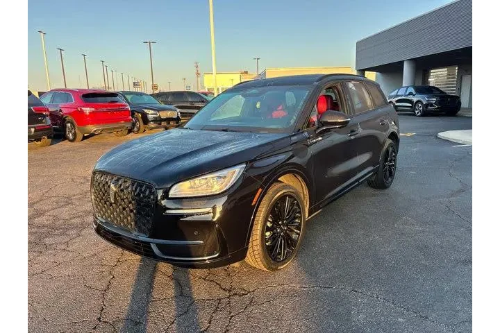 $32985 : Lincoln Corsair 2023 AWD Res image 3