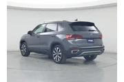 $22998 : Volkswagen Taos 2023 AWD SE thumbnail