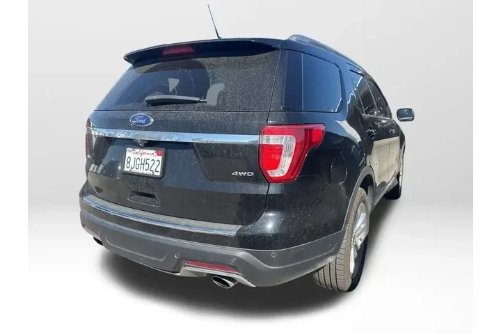 $18900 : Ford Explorer 2018 AWD XLT 4 image 5