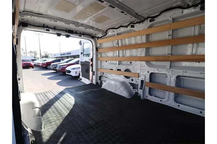 $32990 : Ford Transit 2024 250 3dr SW image 6