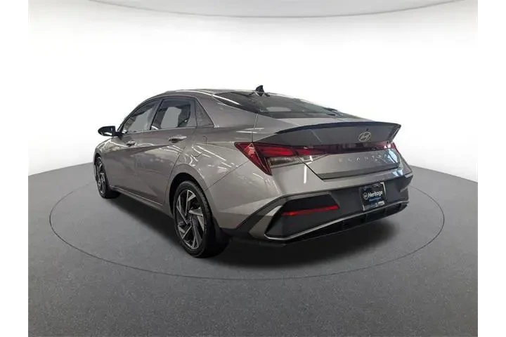 $19700 : Hyundai ELANTRA 2025 SEL Spo image 7