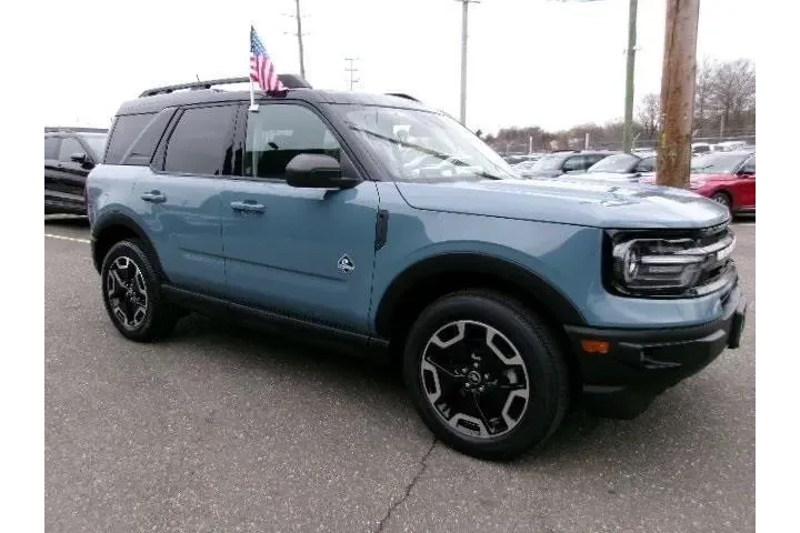 $28996 : Ford Bronco Sport 2023 AWD O image 2