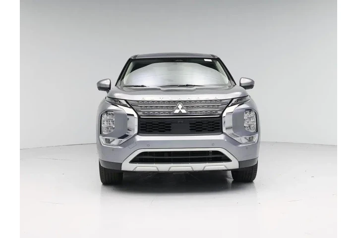 $24998 : Mitsubishi Outlander 2024 SE image 5