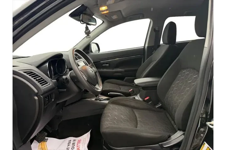 $19749 : Mitsubishi Outlander Sport 2 image 10