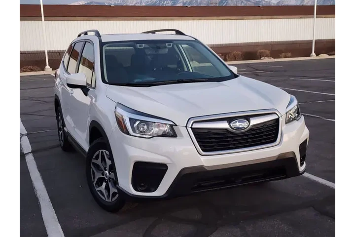 $17600 : 2019 Forester Premium image 3