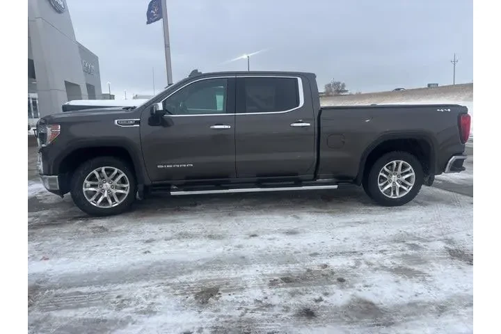 $35900 : GMC Sierra 1500 2020 4x4 SLT image 2