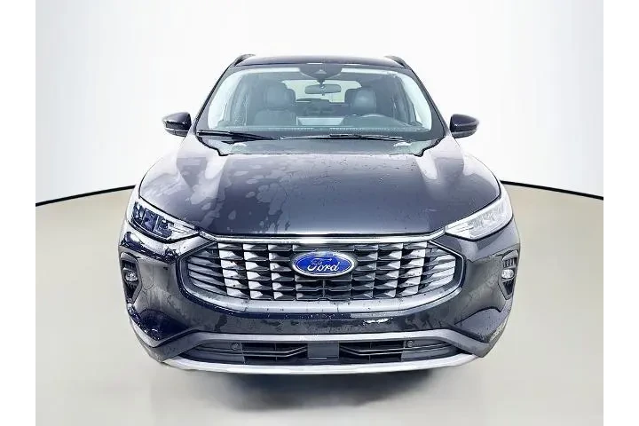 $27000 : Ford Escape Plug-In Hybrid 2 image 2