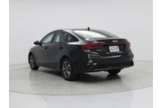 $19998 : Kia Forte 2023 LXS 4dr Sedan thumbnail