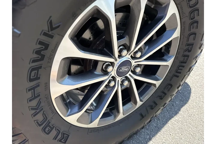 $28500 : Ford F-150 2019 4x4 XL 4dr S image 8