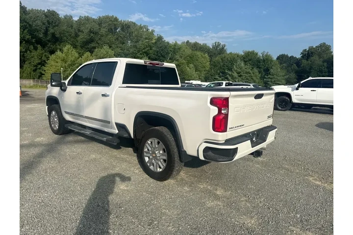 $72777 : Chevrolet Silverado 2500HD 20 image 5
