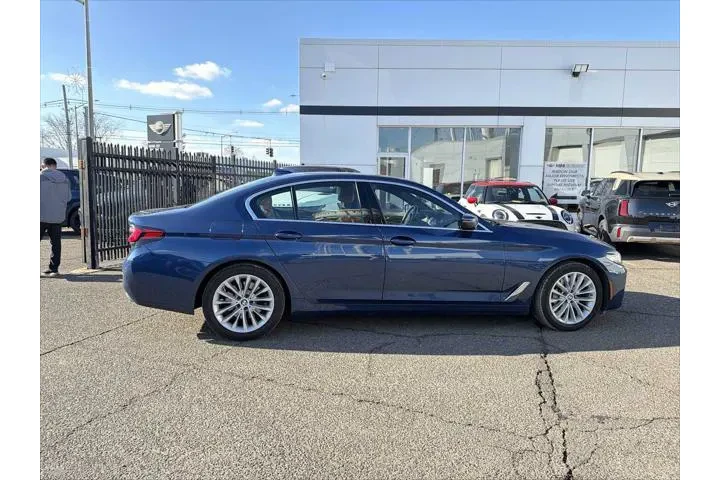 $35295 : BMW 5 Series 2022 AWD 530i x image 7