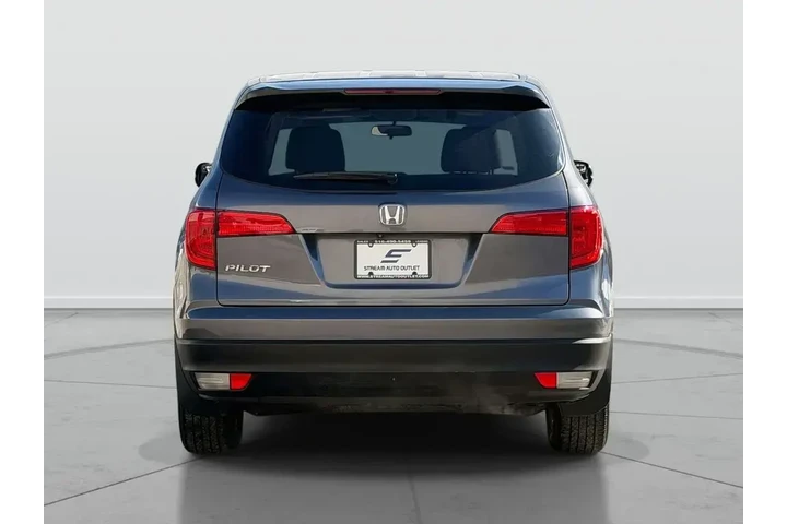 $16811 : Honda Pilot 2018 LX 4dr SUV image 6