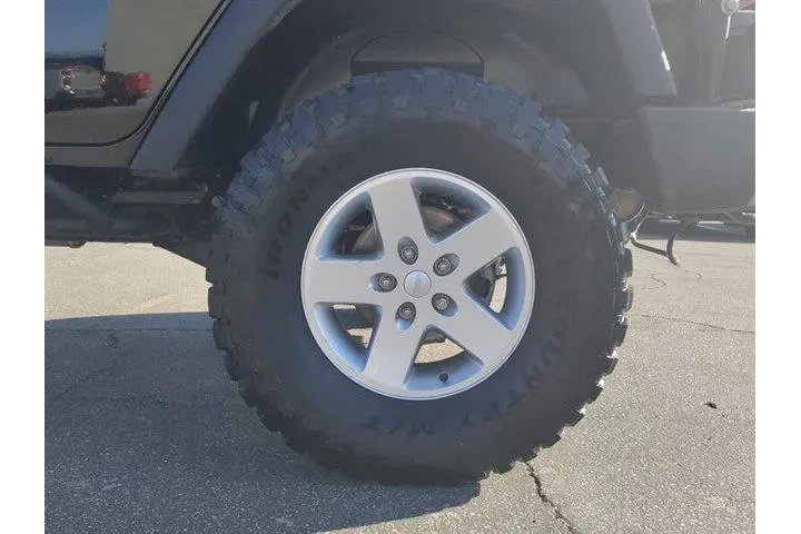 $14588 : Jeep Wrangler Unlimited 2016 image 10