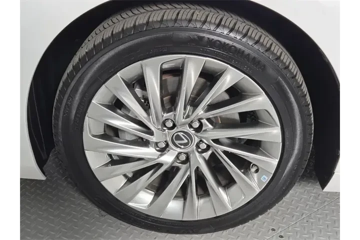 $36992 : Lexus ES 300h 2023 Luxury 4d image 9