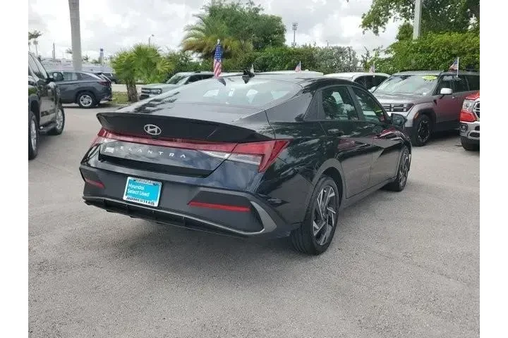 $20991 : Hyundai ELANTRA 2025 SEL Spo image 5