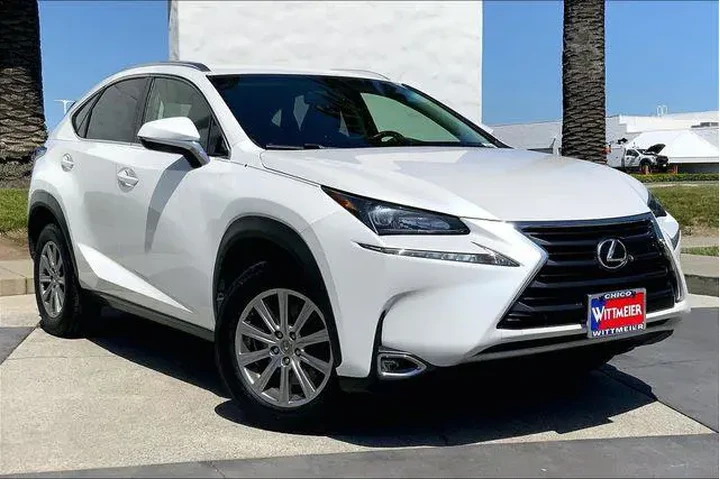 $14985 : Lexus NX 200t 2017 4dr Cross image 2