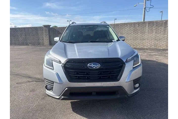 $24982 : Subaru Forester 2022 AWD Pre image 2