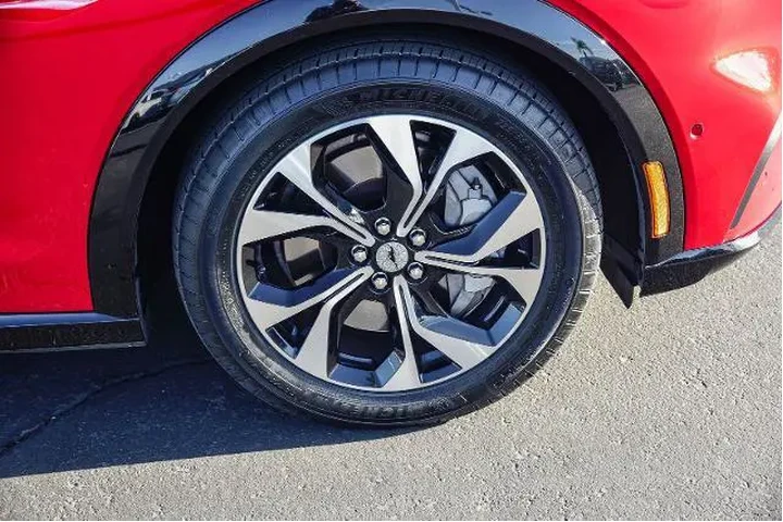 $24995 : Ford Mustang Mach-E 2022 AWD image 10