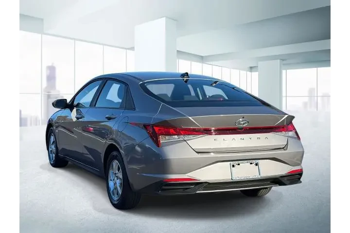 $16989 : Hyundai ELANTRA 2023 SE 4dr image 4