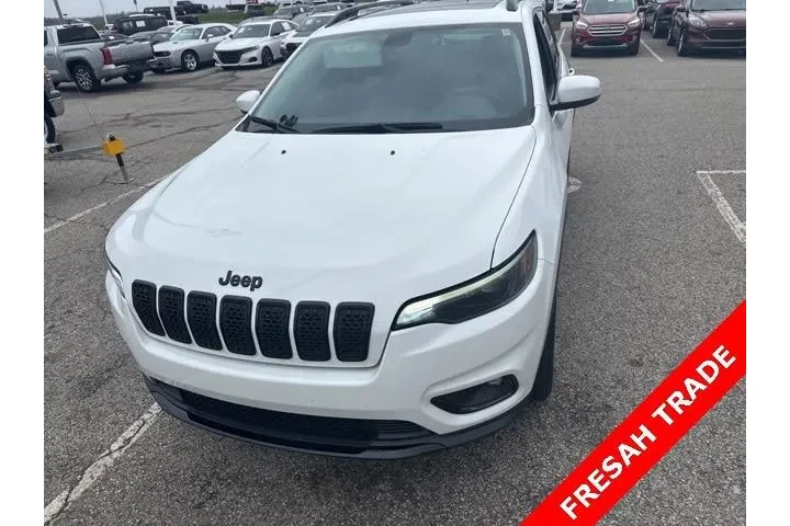 $17997 : Jeep Cherokee 2019 4x4 Latit image 2