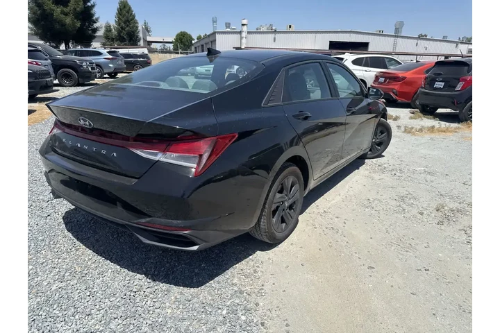 $16699 : Hyundai ELANTRA 2023 SEL 4dr image 10