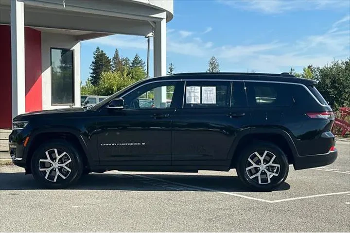 $31590 : Jeep Grand Cherokee L 2024 4 image 7