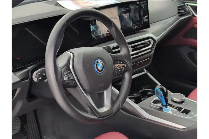 $33084 : BMW i4 2023 eDrive35 Gran Co image 10