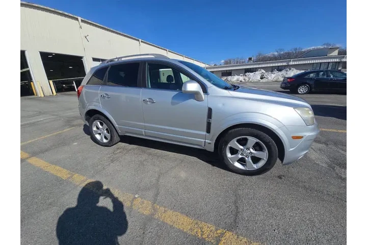 $7995 : 2014 Captiva Sport LT image 3